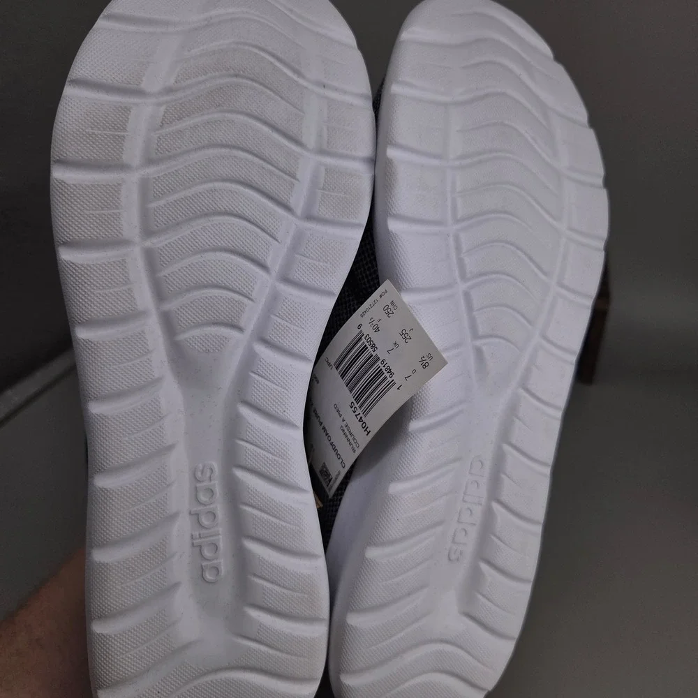 adidas tags comfort