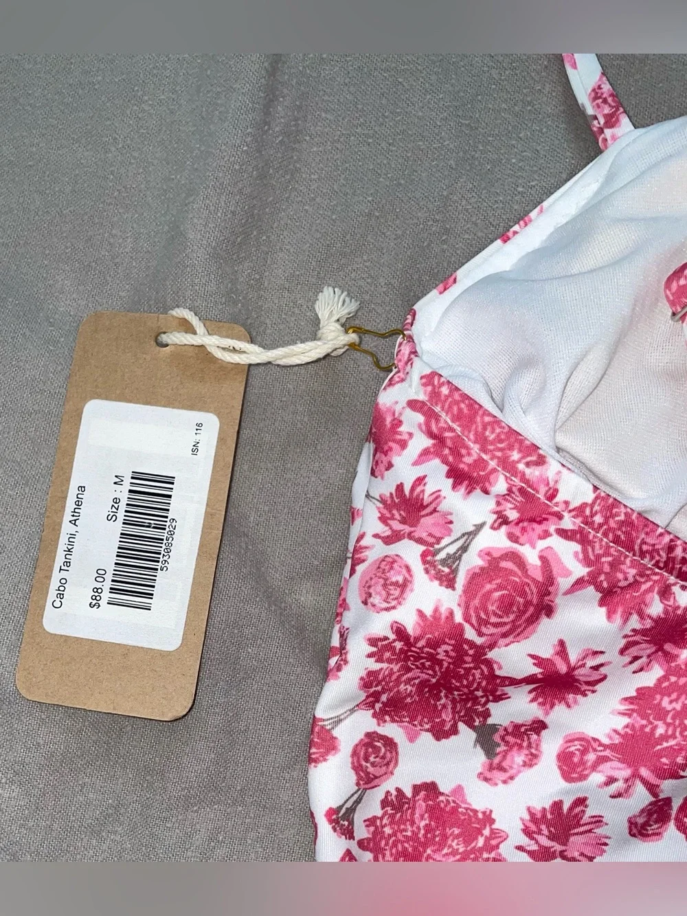 NEW NWT Albion Fit Women’s Athena Cabo Tankini Pink Floral Bikini Top Medium M