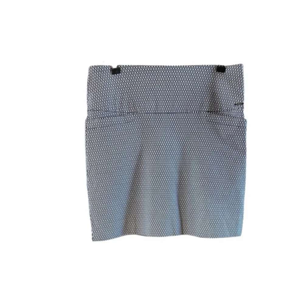 S.C. & Co. black white