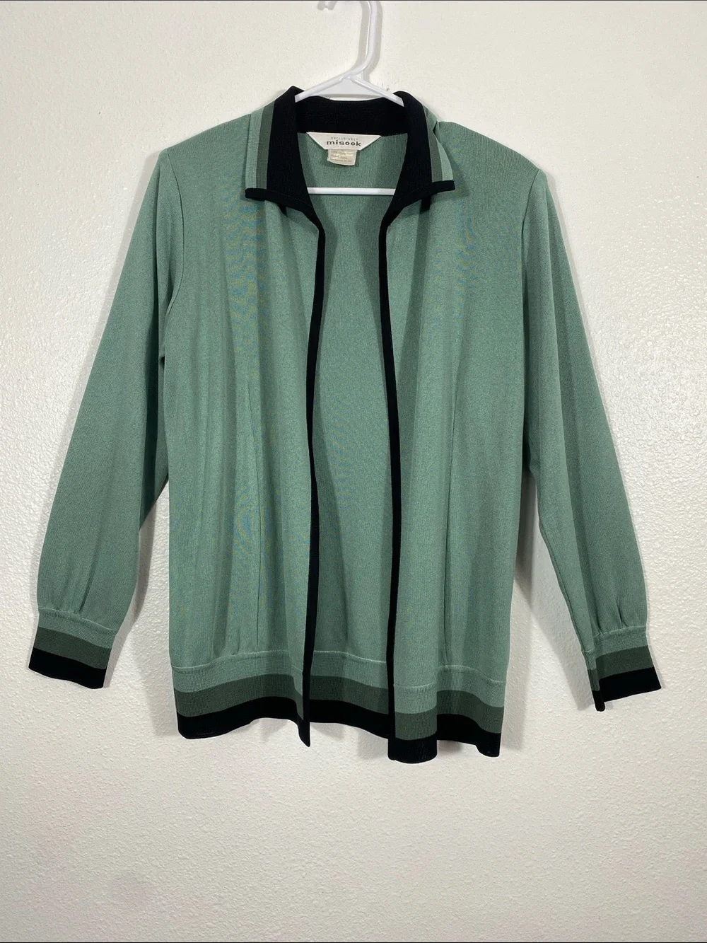 Misook lightweight sage