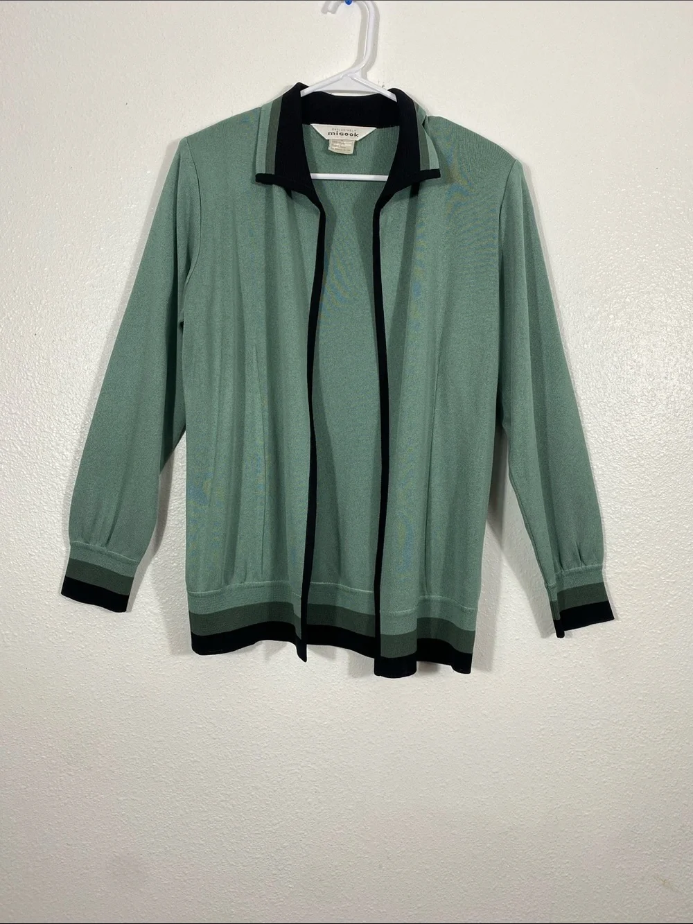 Misook lightweight sage