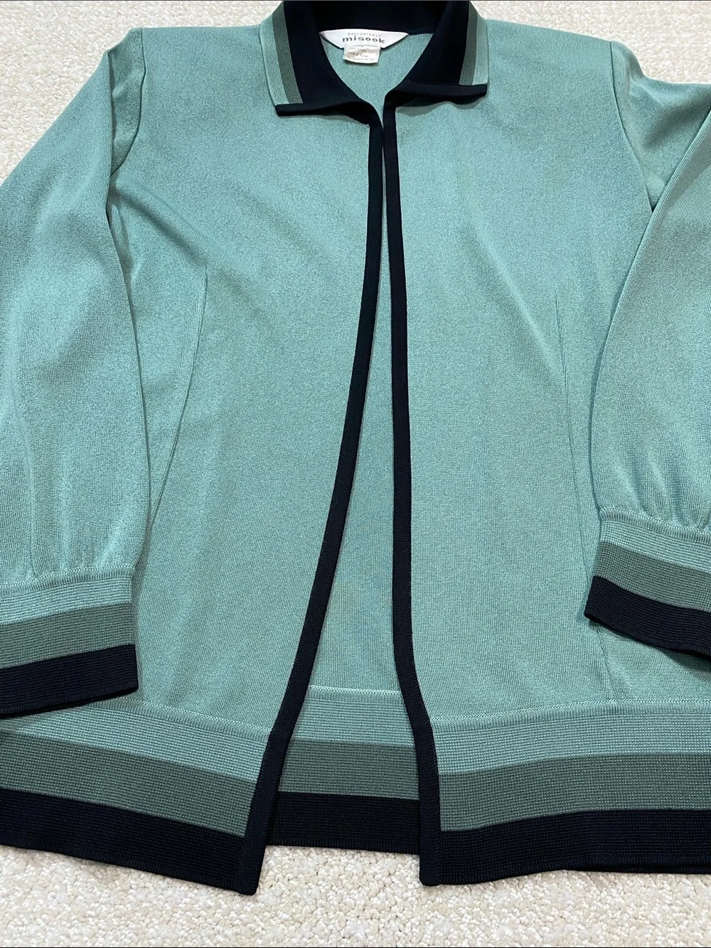 Misook lightweight sage