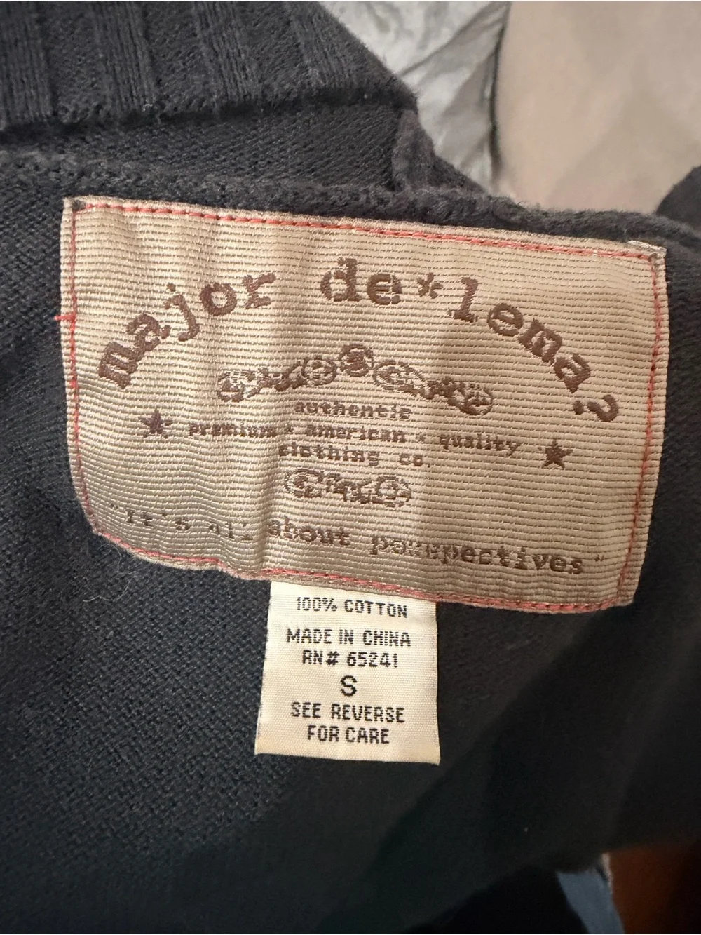 Major de Lema? classic sleeveless