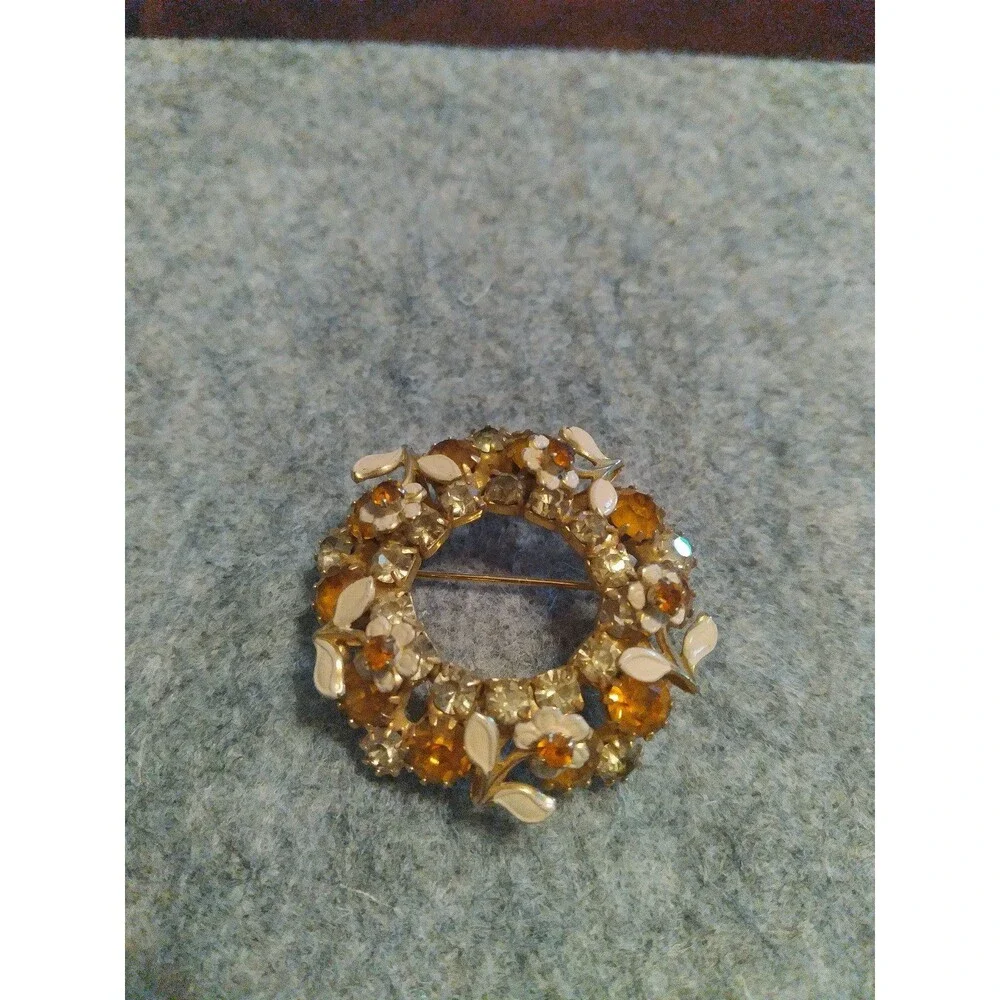 N/A radiant wreath