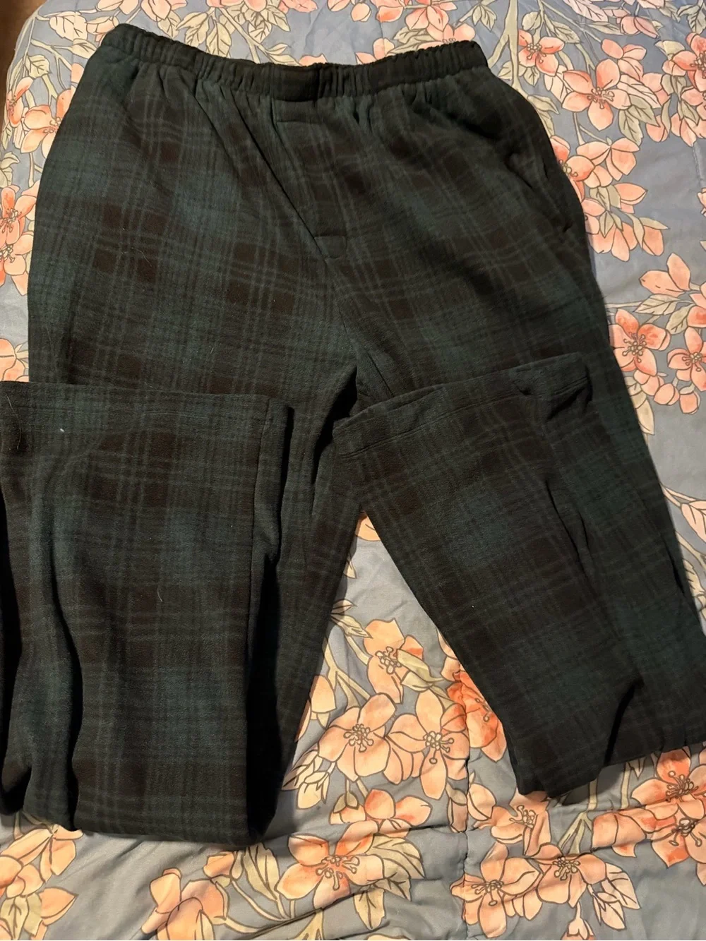 SKIMS Dark Green Plaid Lounge Pants