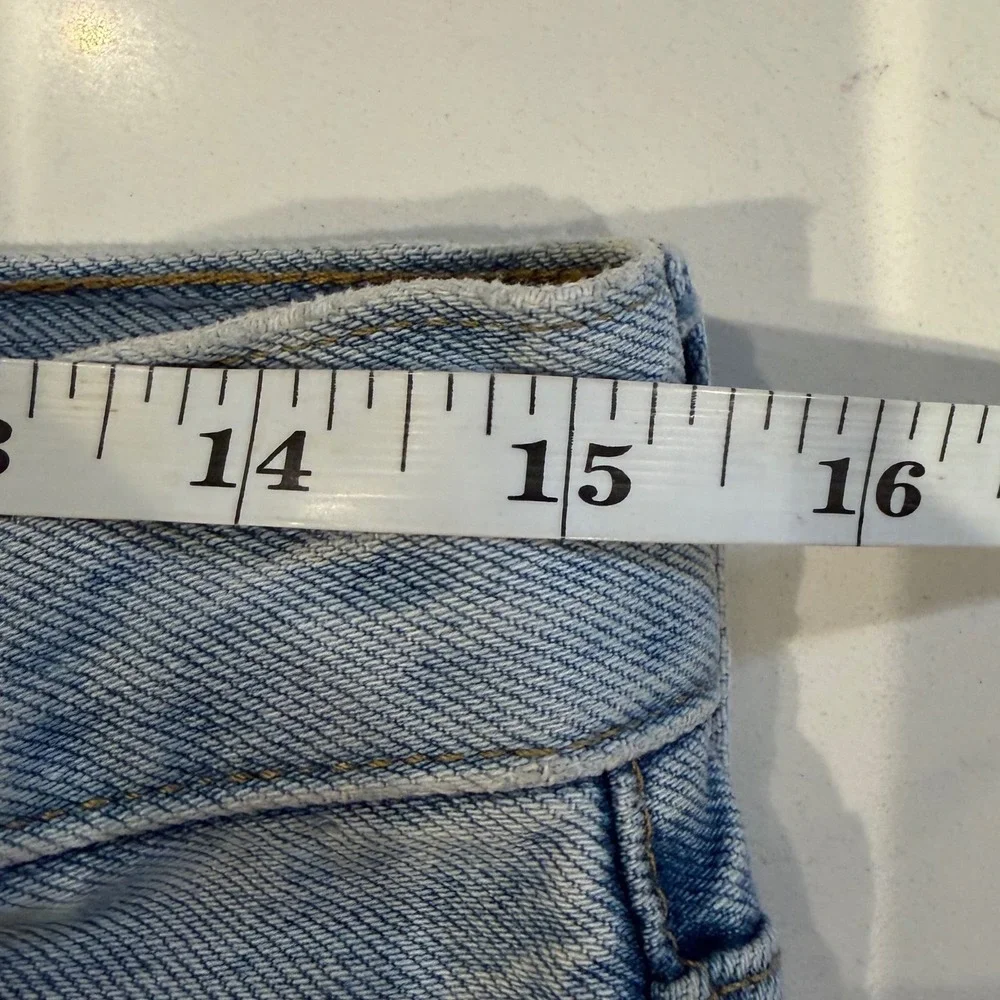 Everlane 90s cheeky