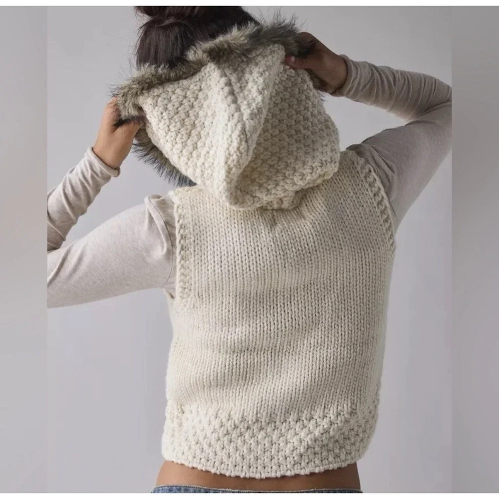Urban Outfitters good pre