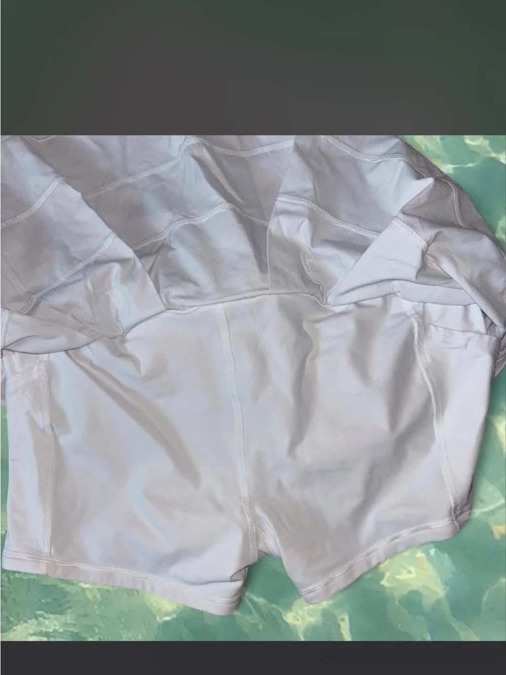 lululemon athletica size 12