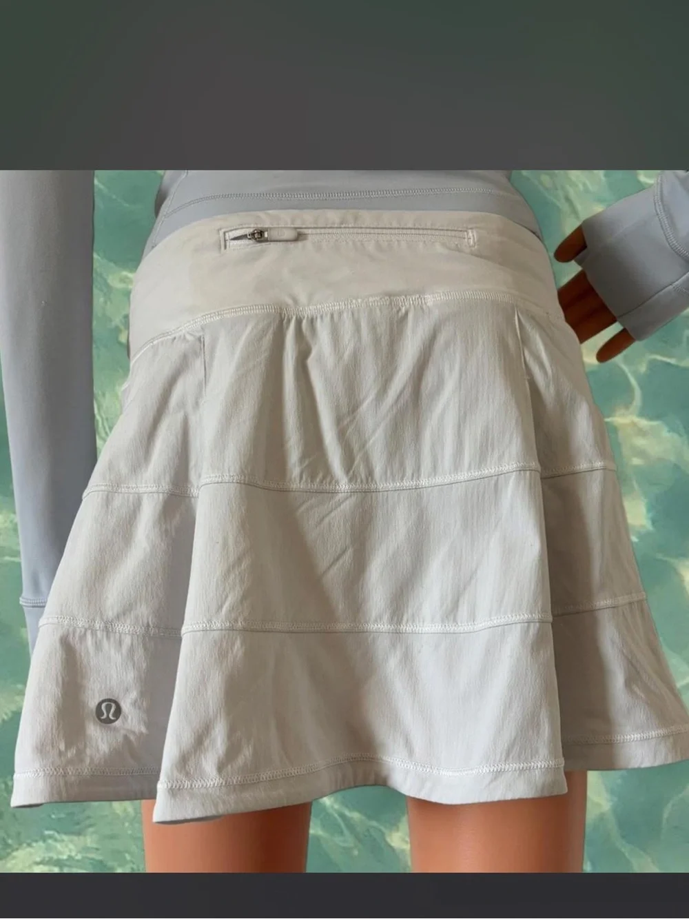 lululemon athletica size 12