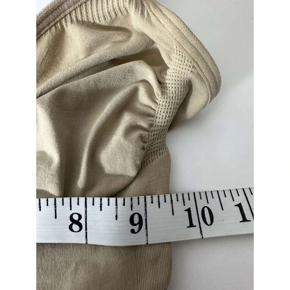 NEW Skims Seamless Sculpt‎ Mid Thigh Bodysuit in Desert Women's Medium