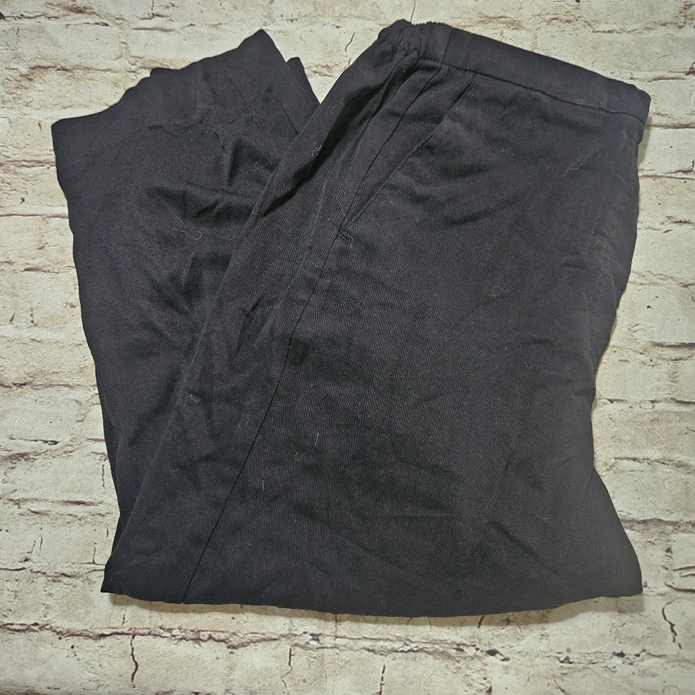 🔥NWT east 5th pull on wide‎ leg capri l