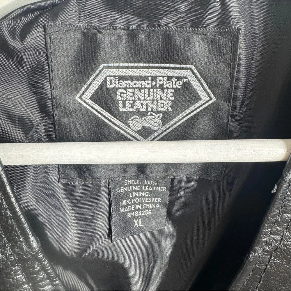Diamond Plate great preowned