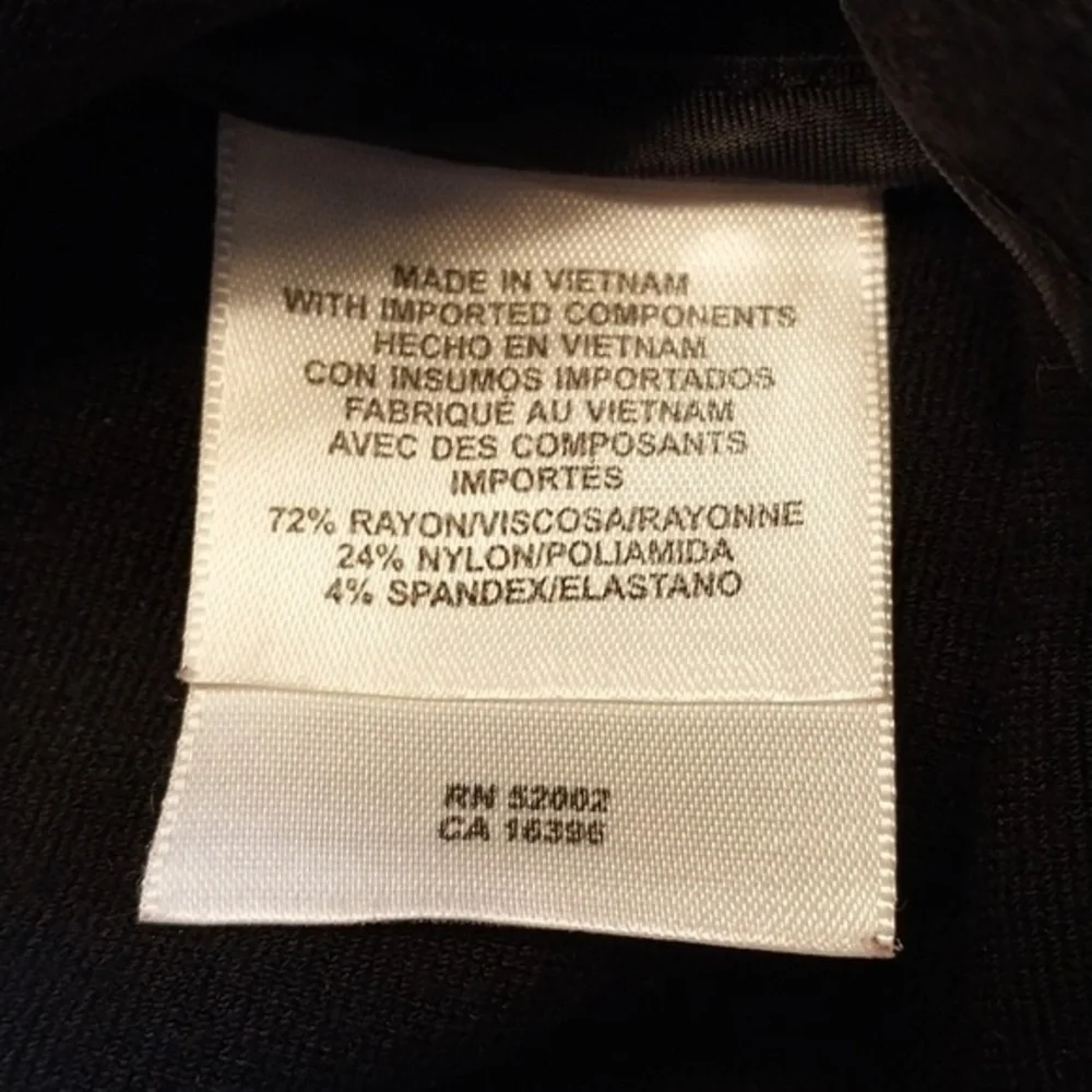 Liz Claiborne liz claiborne
