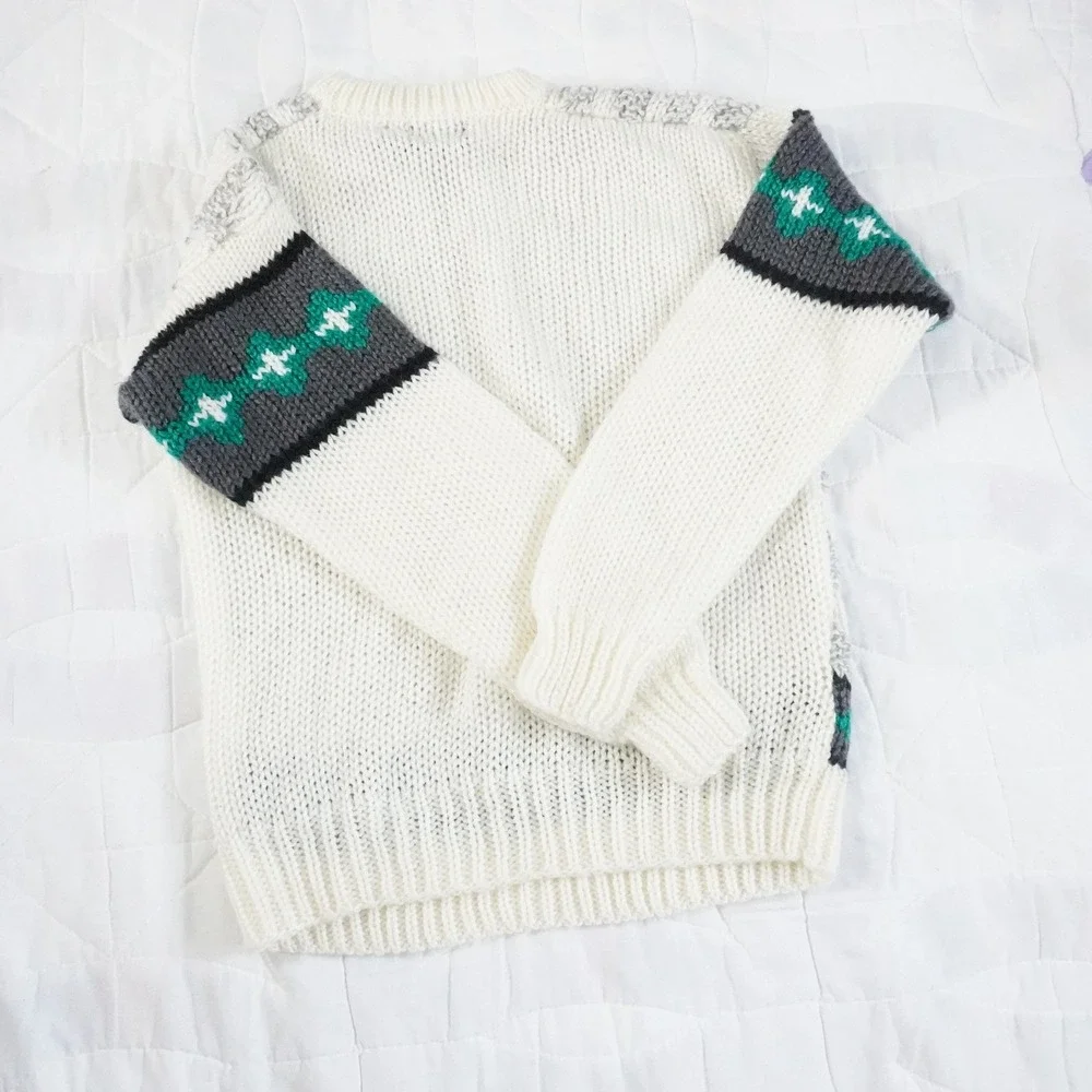 Justin Blake adorns winter