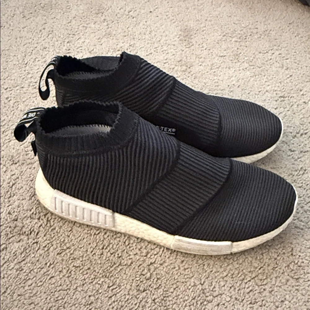 adidas comfortable slip
