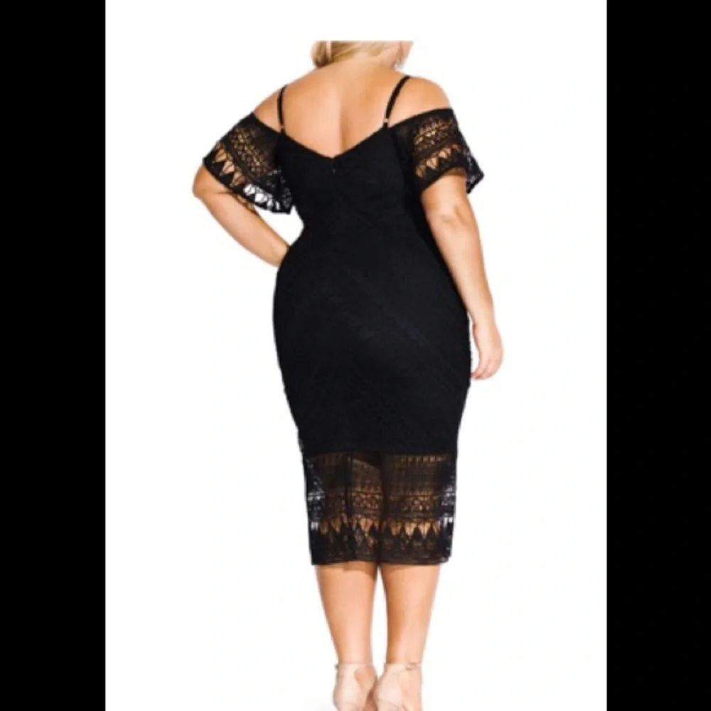 City Chic evening shoulder