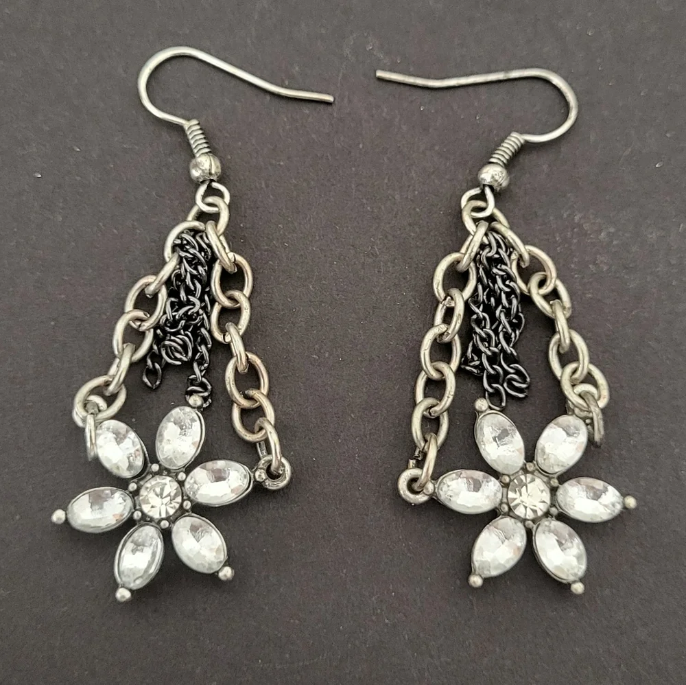Source Unknown crystal rhinestone