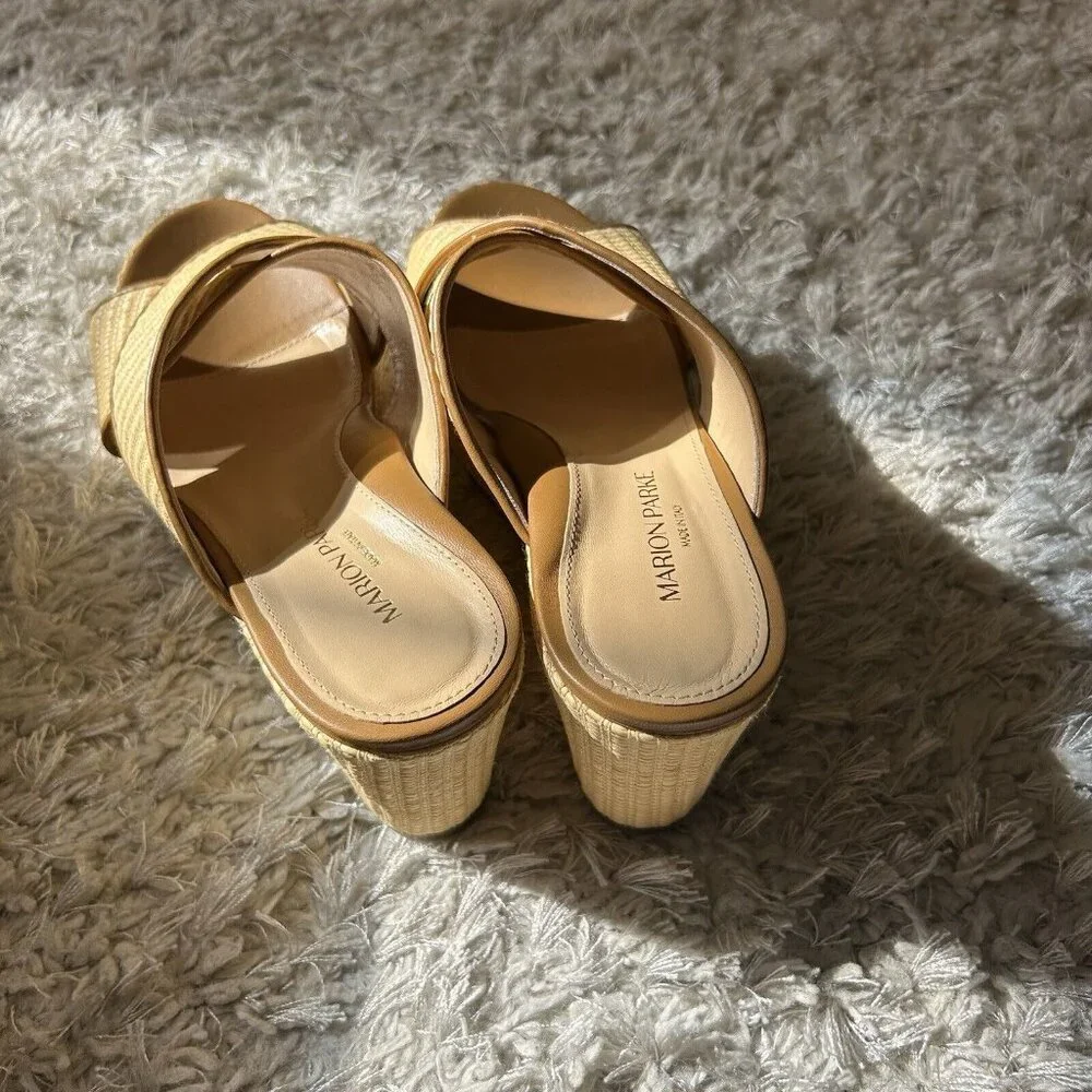 Marion Parke stylish yellow