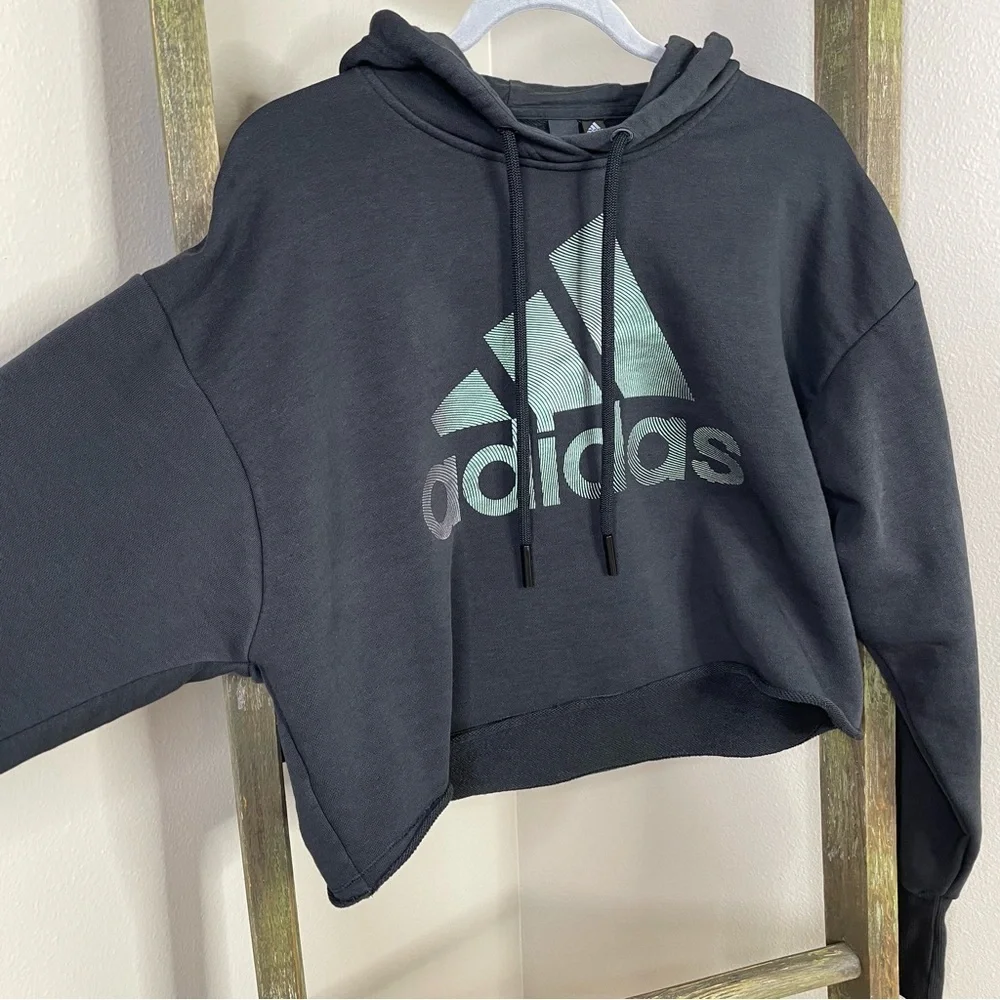 adidas holiday graphic