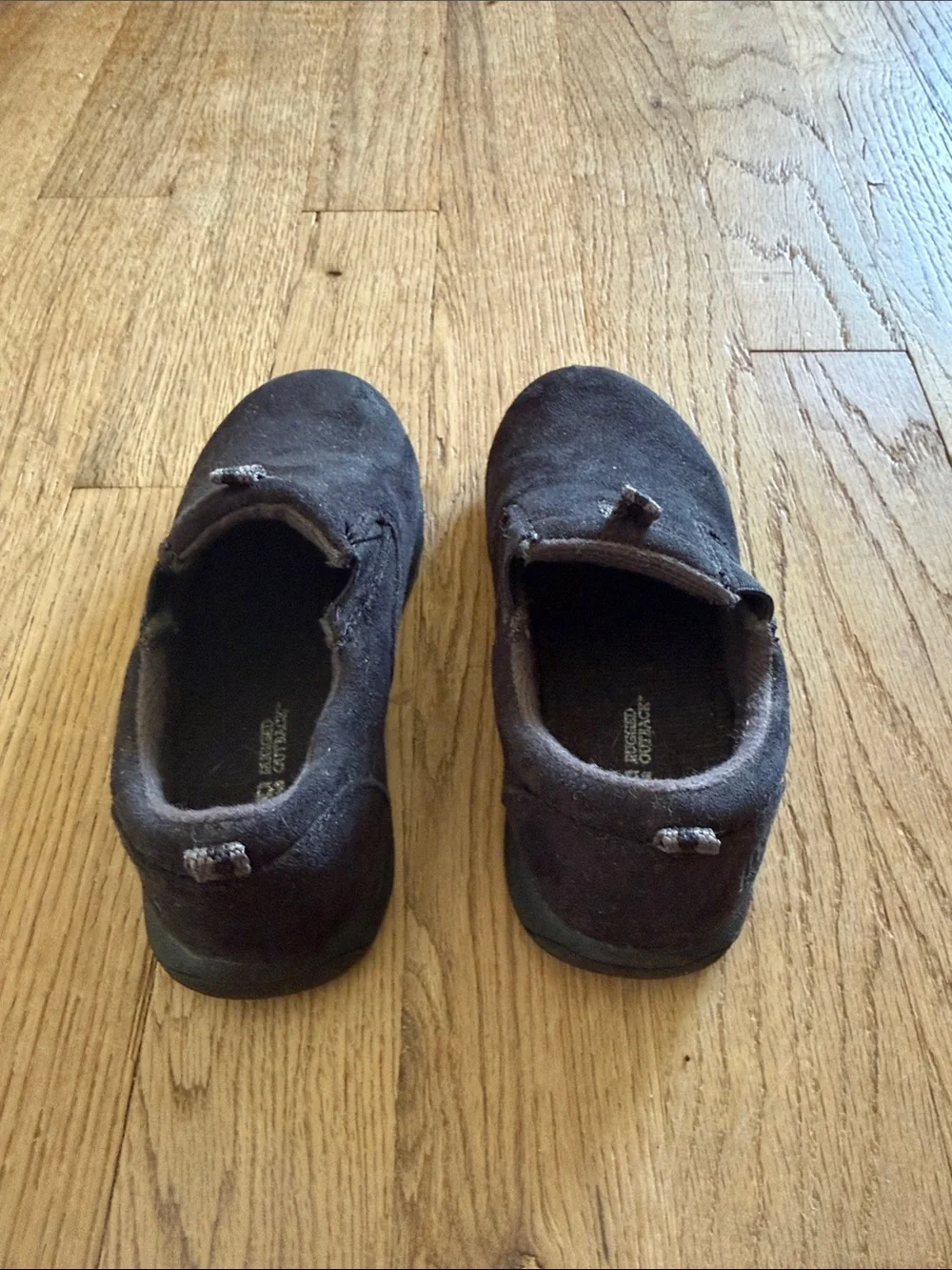 Rugged Outback comfortable black