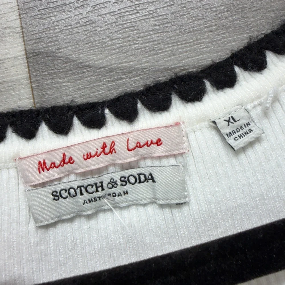Scotch & Soda needs lint