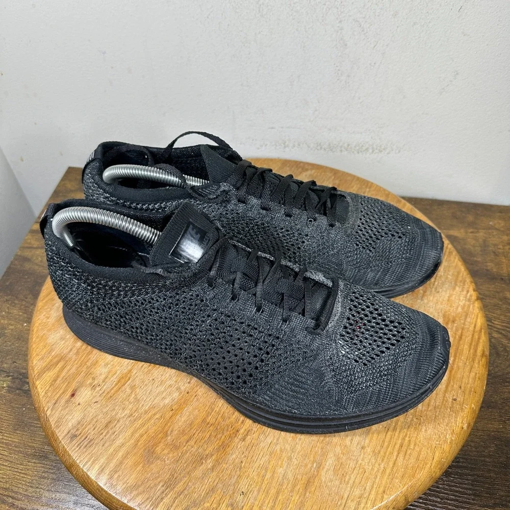 Nike Flyknit Racer Triple Black Men 11.5 Running Shoes 526628-009 Anthracite
