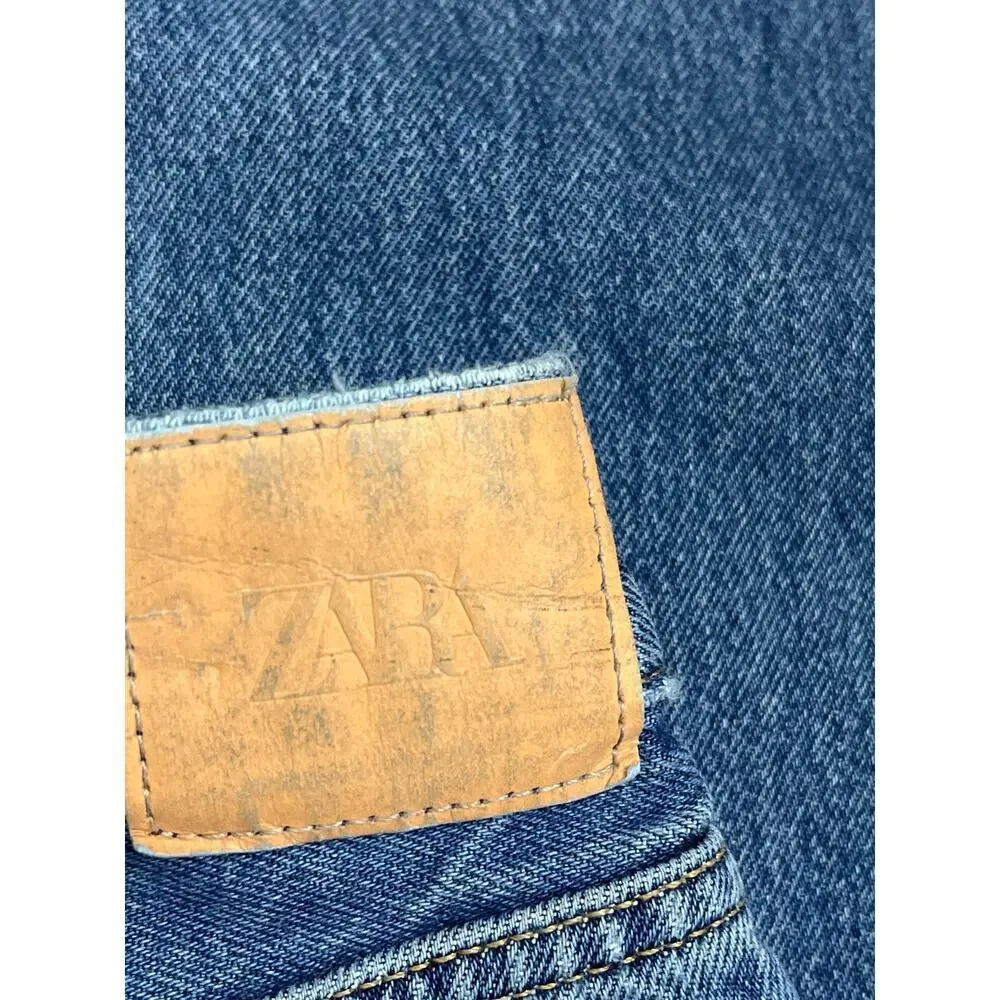 Zara girlfriend fit