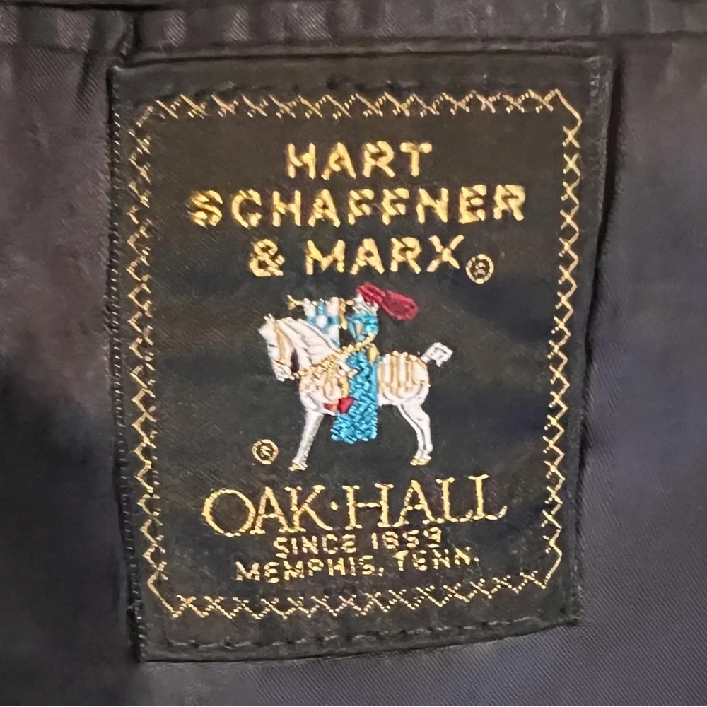 Hart Schaffner Marx Oak Hall button see men’s
