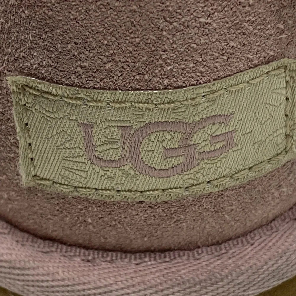 UGG calf water