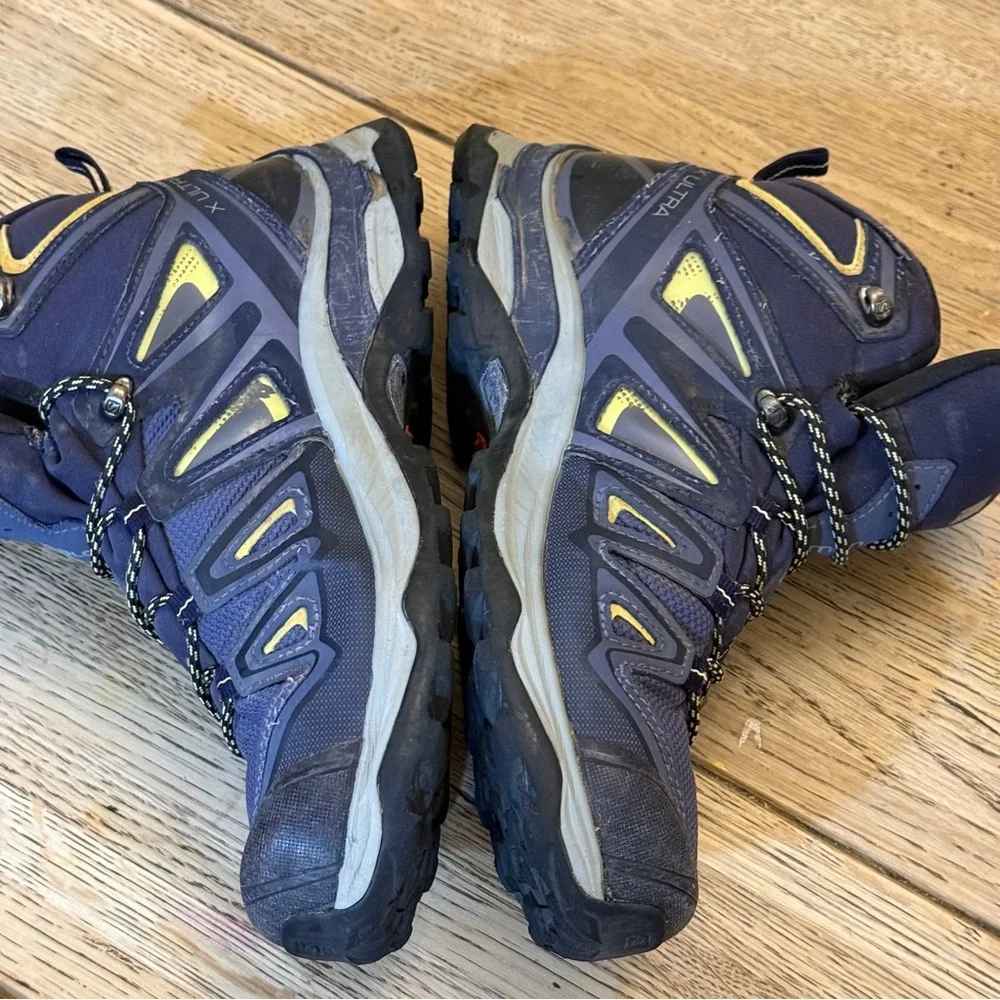 Salomon ultra mid