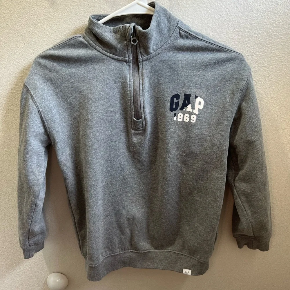 GAP boys grey