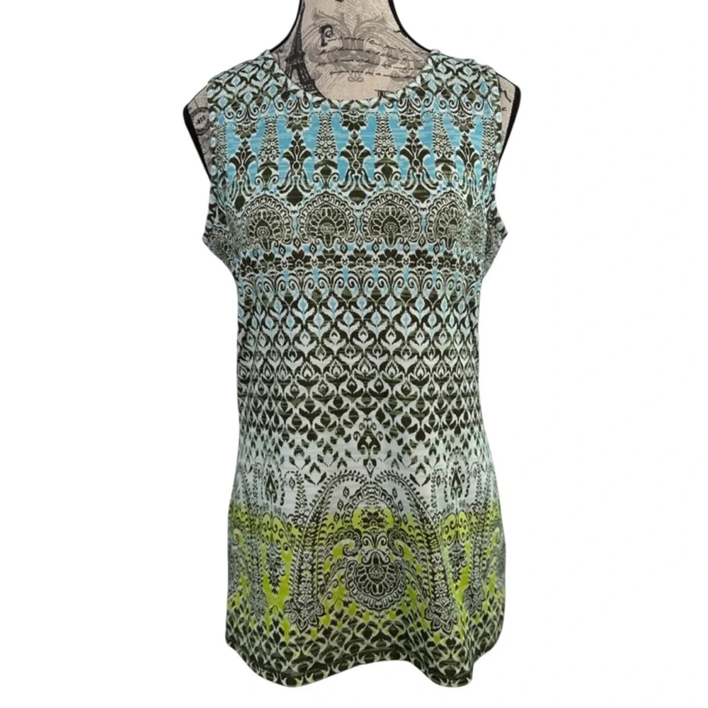 Athleta Sleeveless Top with Blue, Green Patterned size M