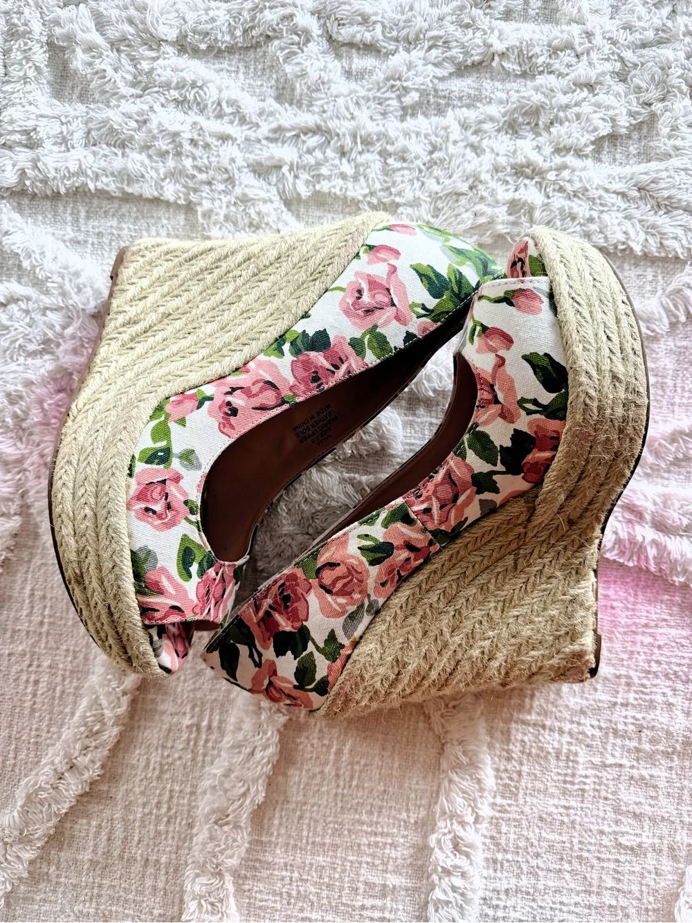 Betsey Johnson adorable betsey