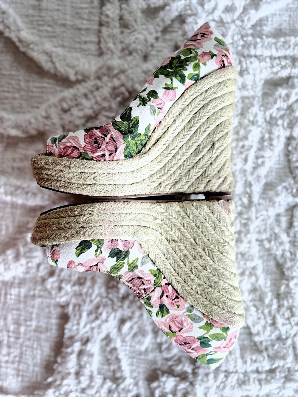 Betsey Johnson adorable betsey