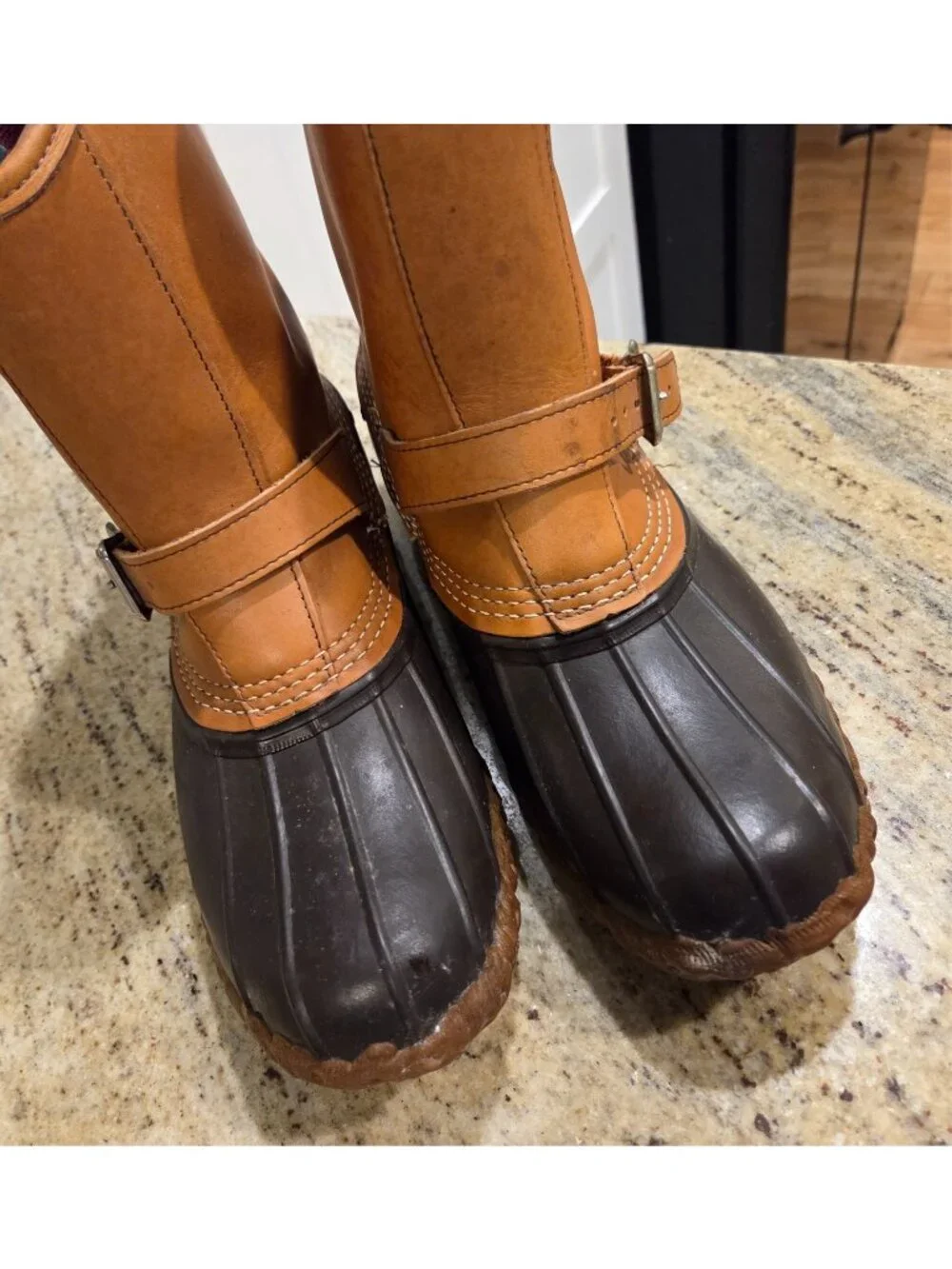 LL Bean Lounger Boots Mens 8 Brown Leather Rubber Duck Boots Buckle Strap Gortex