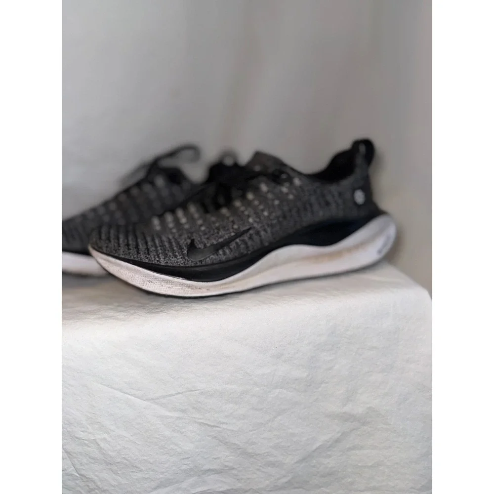 Nike zoomx invincible