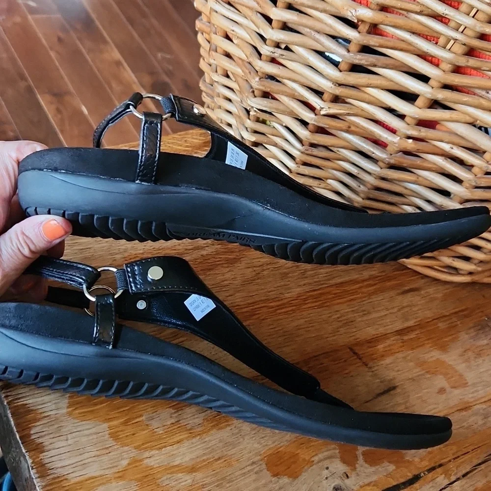 Dream Pairs preowned good