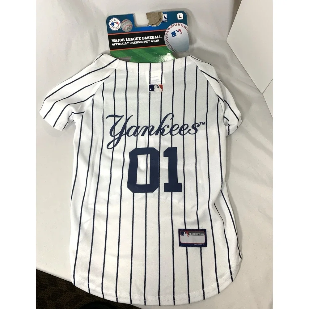 New York‎ Yankees MLB Dog Jersey Large 26-40 lbs Pet First Pinstripe NEW FLAW
