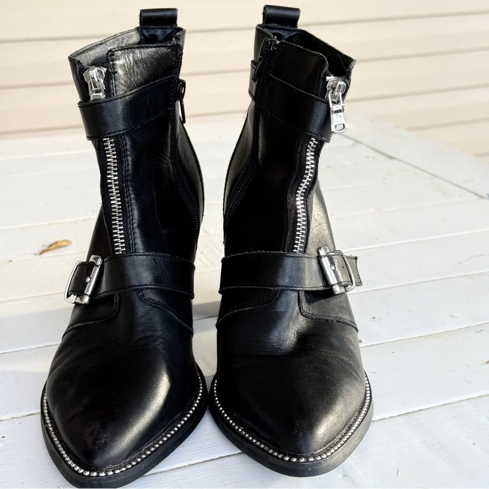 Steve Madden edgy black