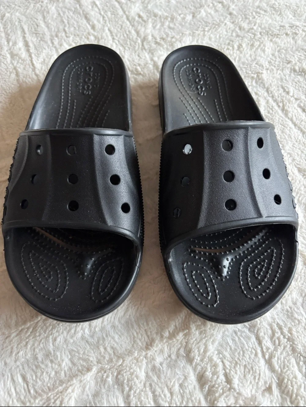 CROCS new without