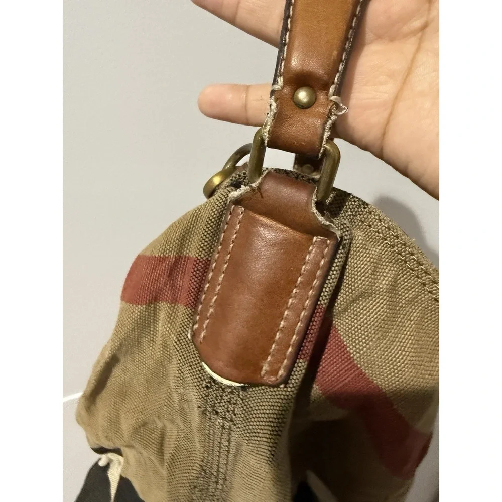 Burberry pre owned