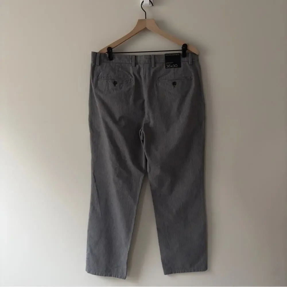 Banana Republic stylish versatile
