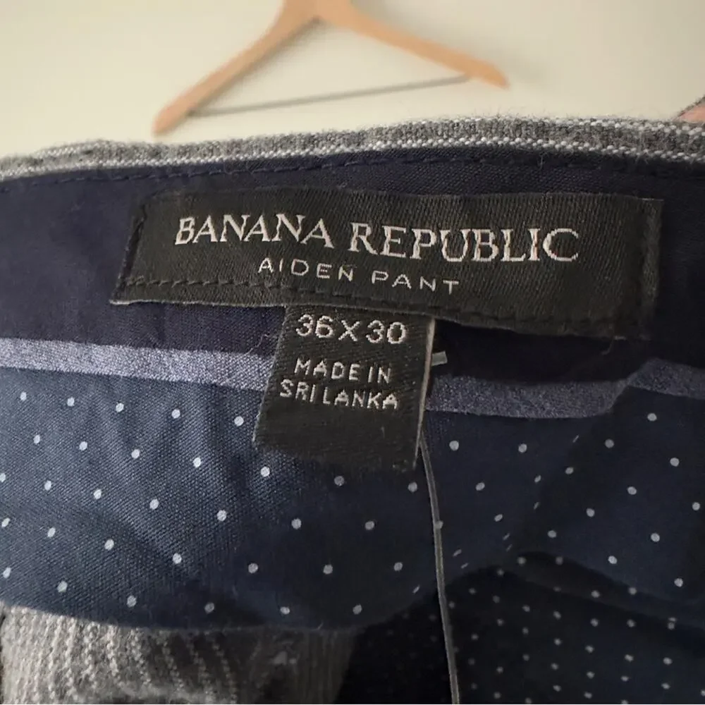 Banana Republic stylish versatile