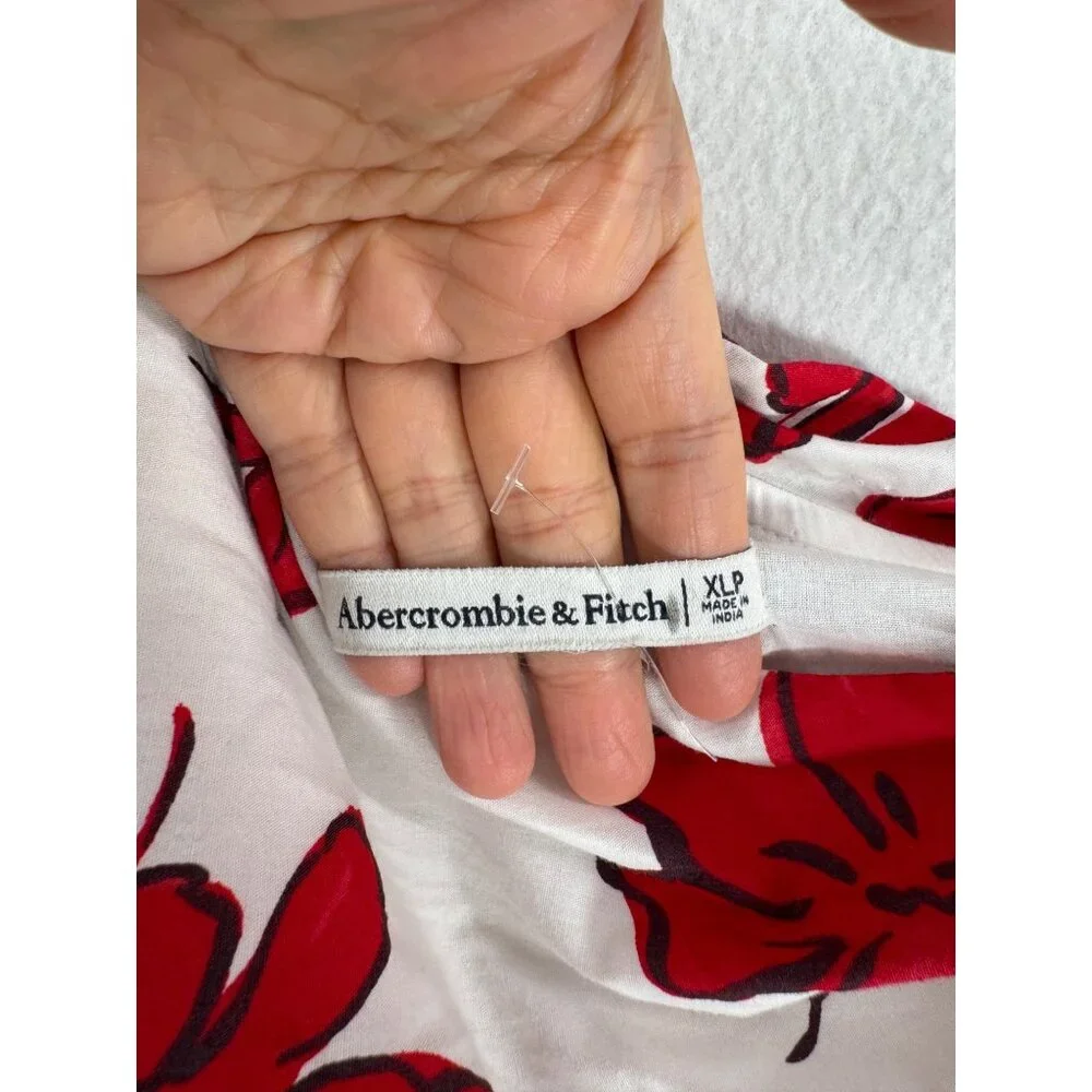 Abercrombie & Fitch new without