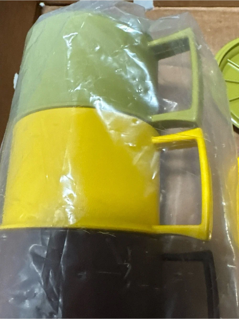 Tupperware see photos