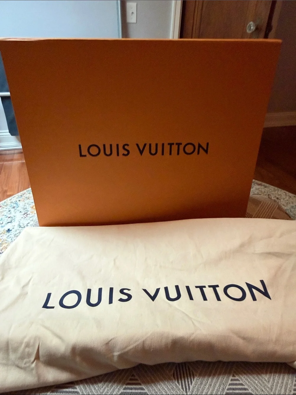 Louis Vuitton louis vuitton