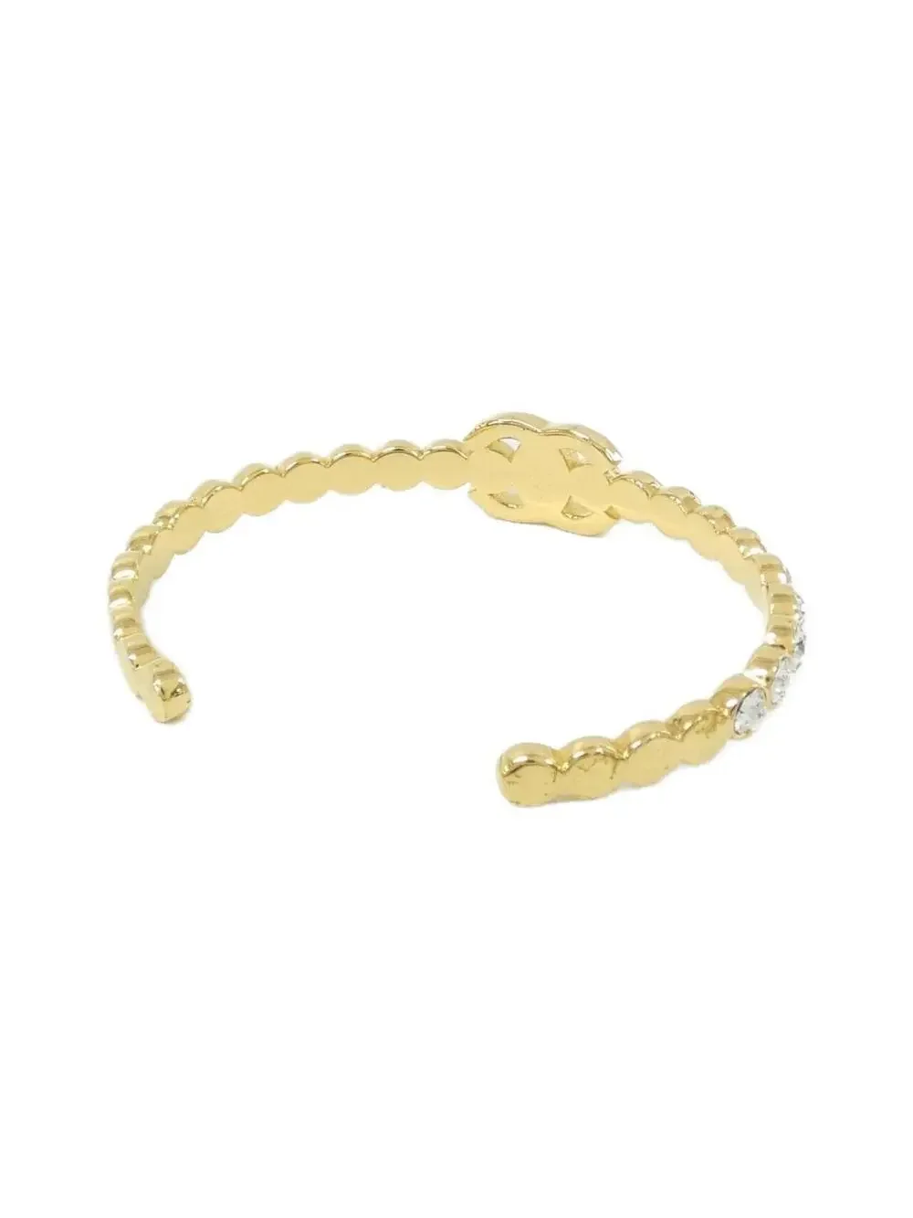 CHANEL elevate your