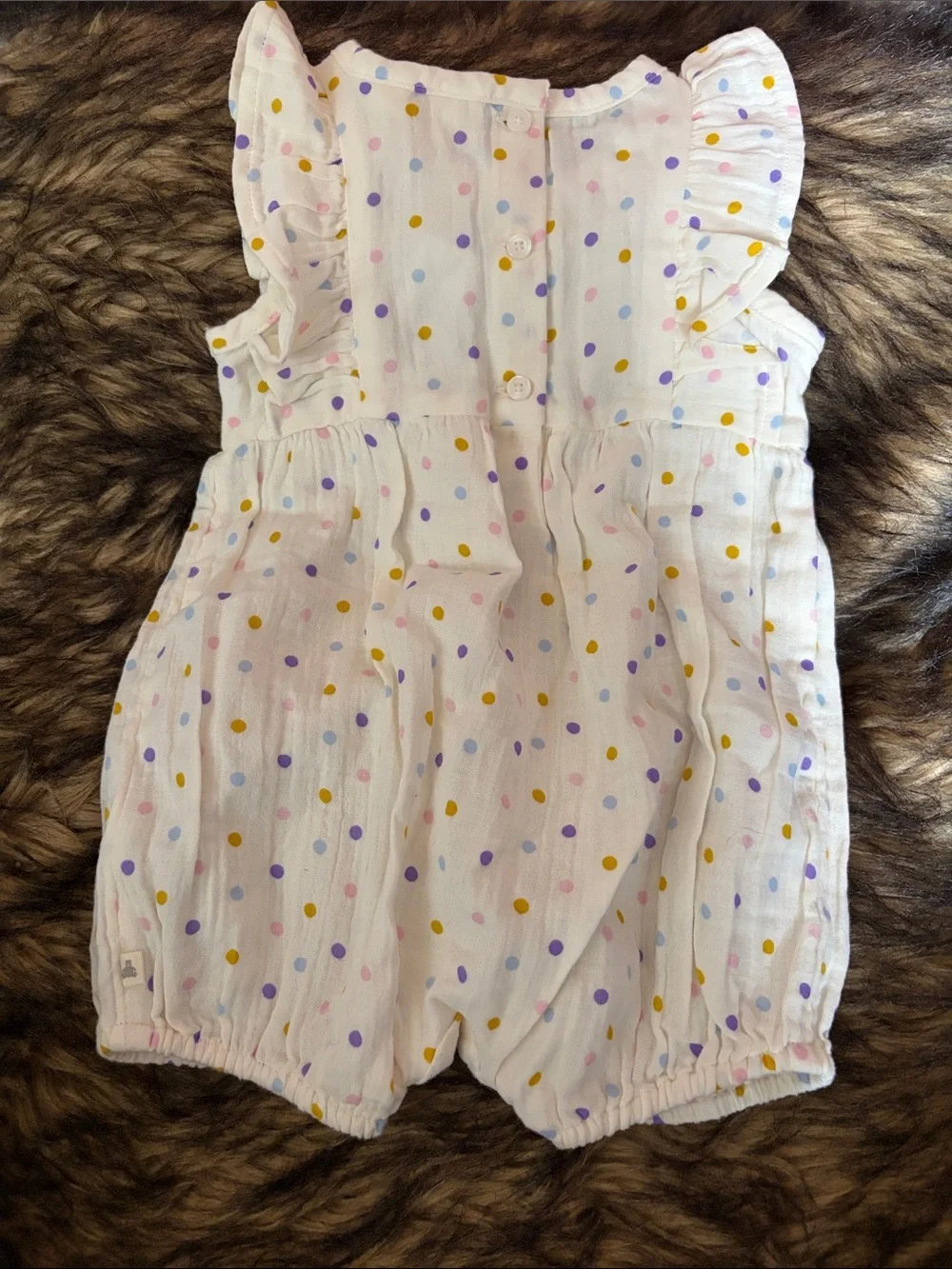 GAP lightweight white
