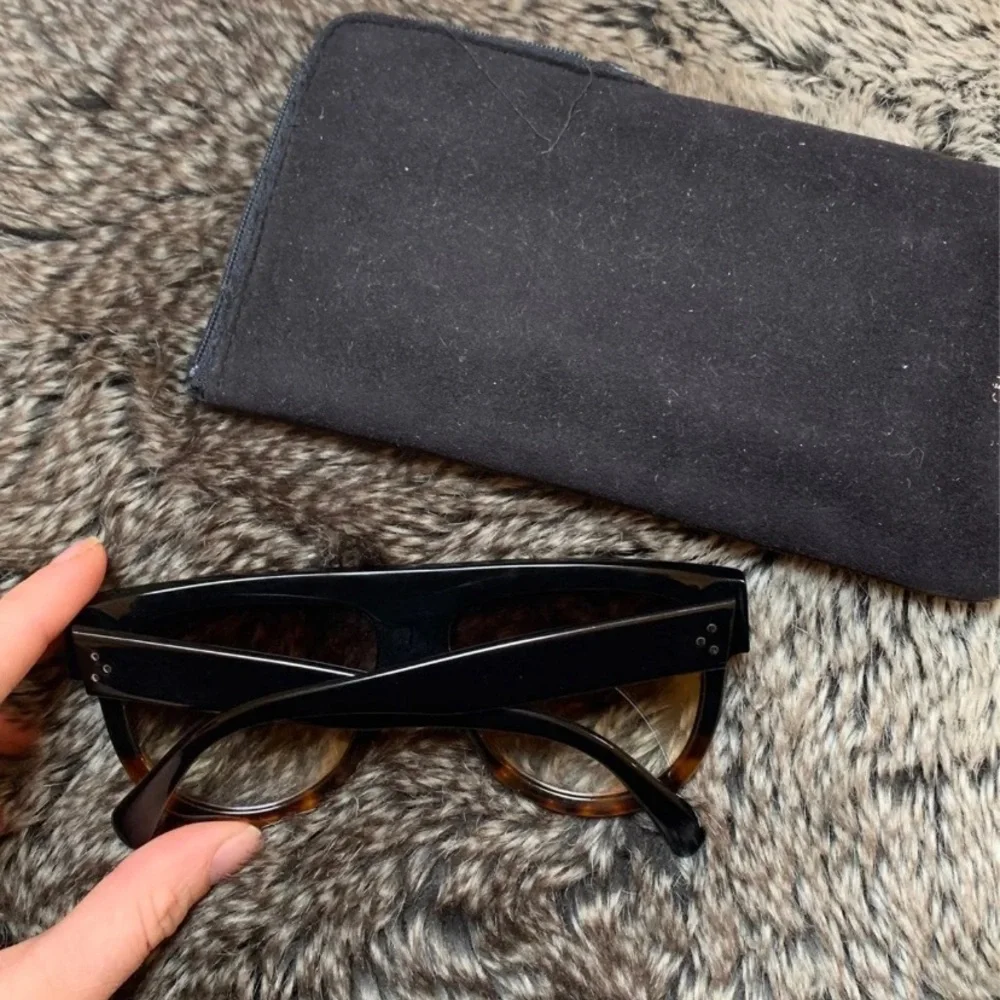 Celine next case save