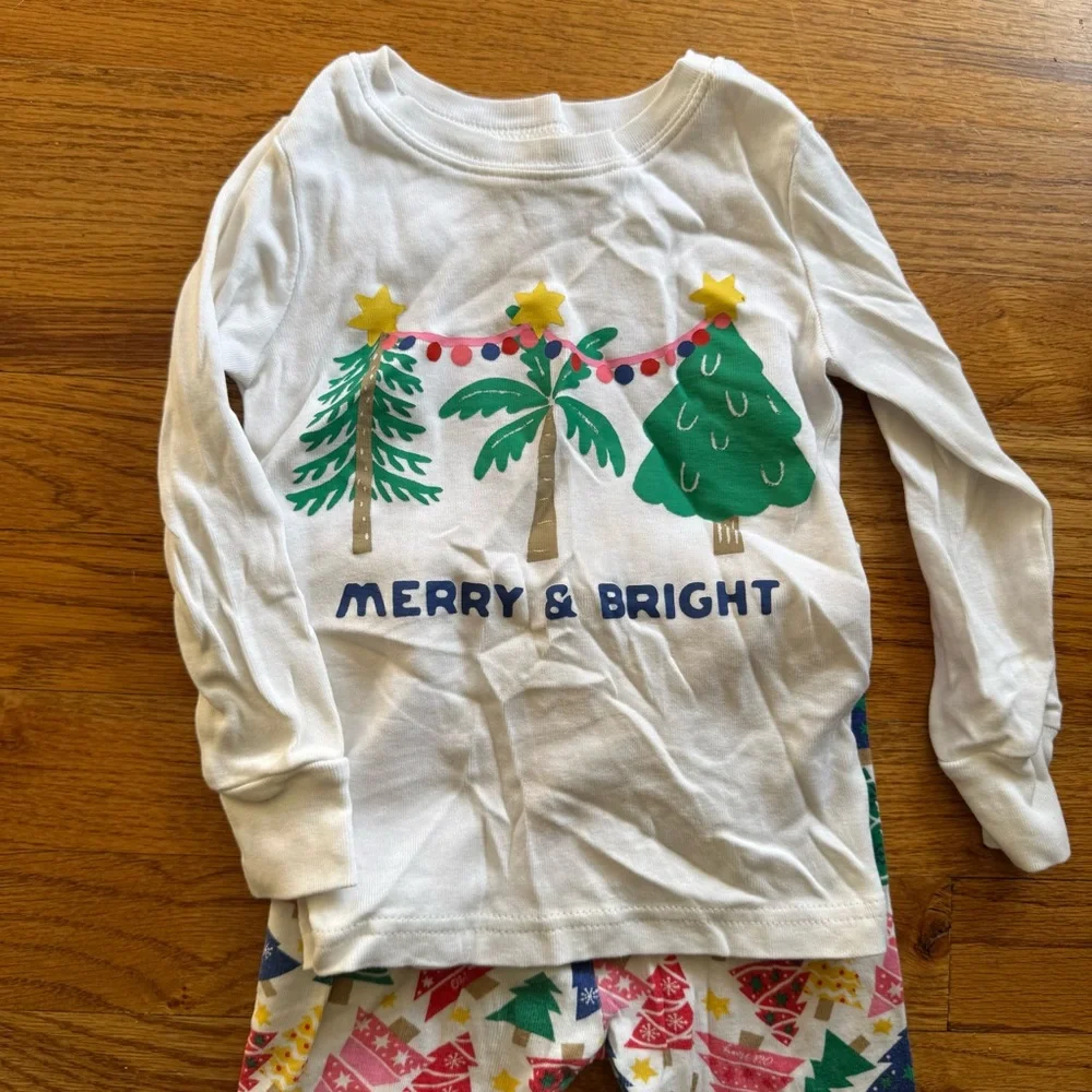 Old Navy two sets